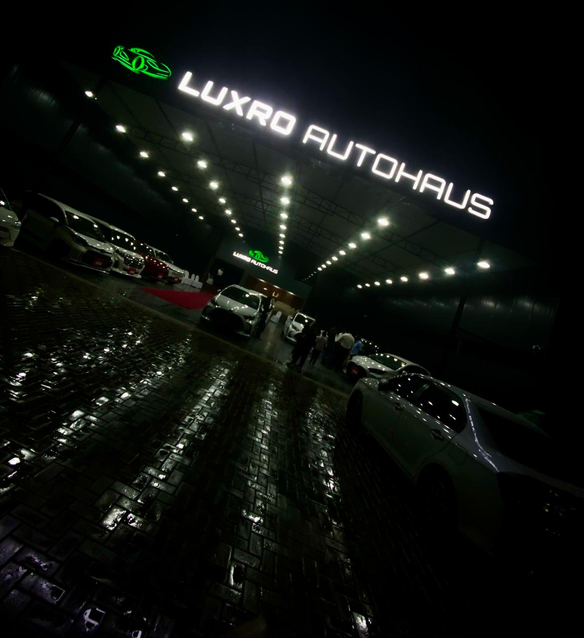 Tropical Sri Lankan landscape with palm trees and vintage car